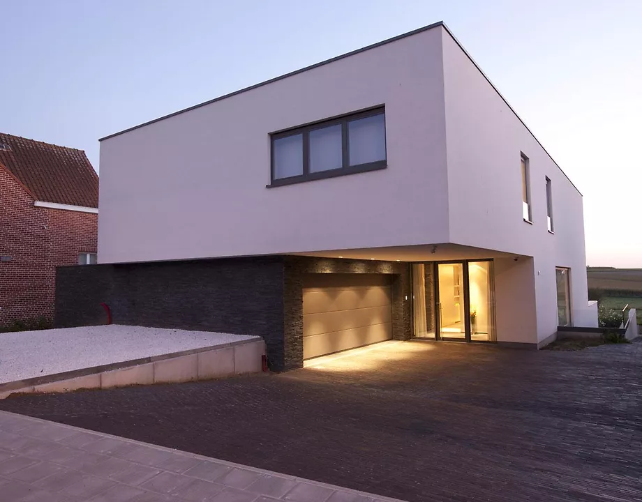 Moderne garagepoort Hörmann in Anzegem