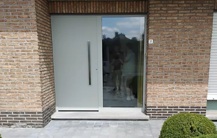 Voordeur vervangen in Kruisem