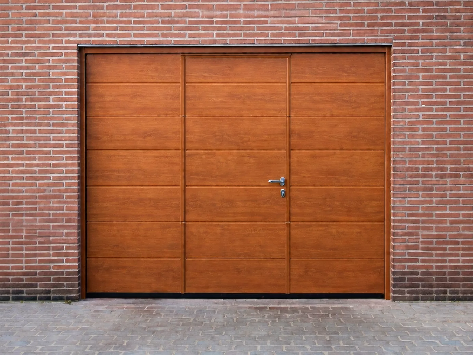 Garagepoort met deur