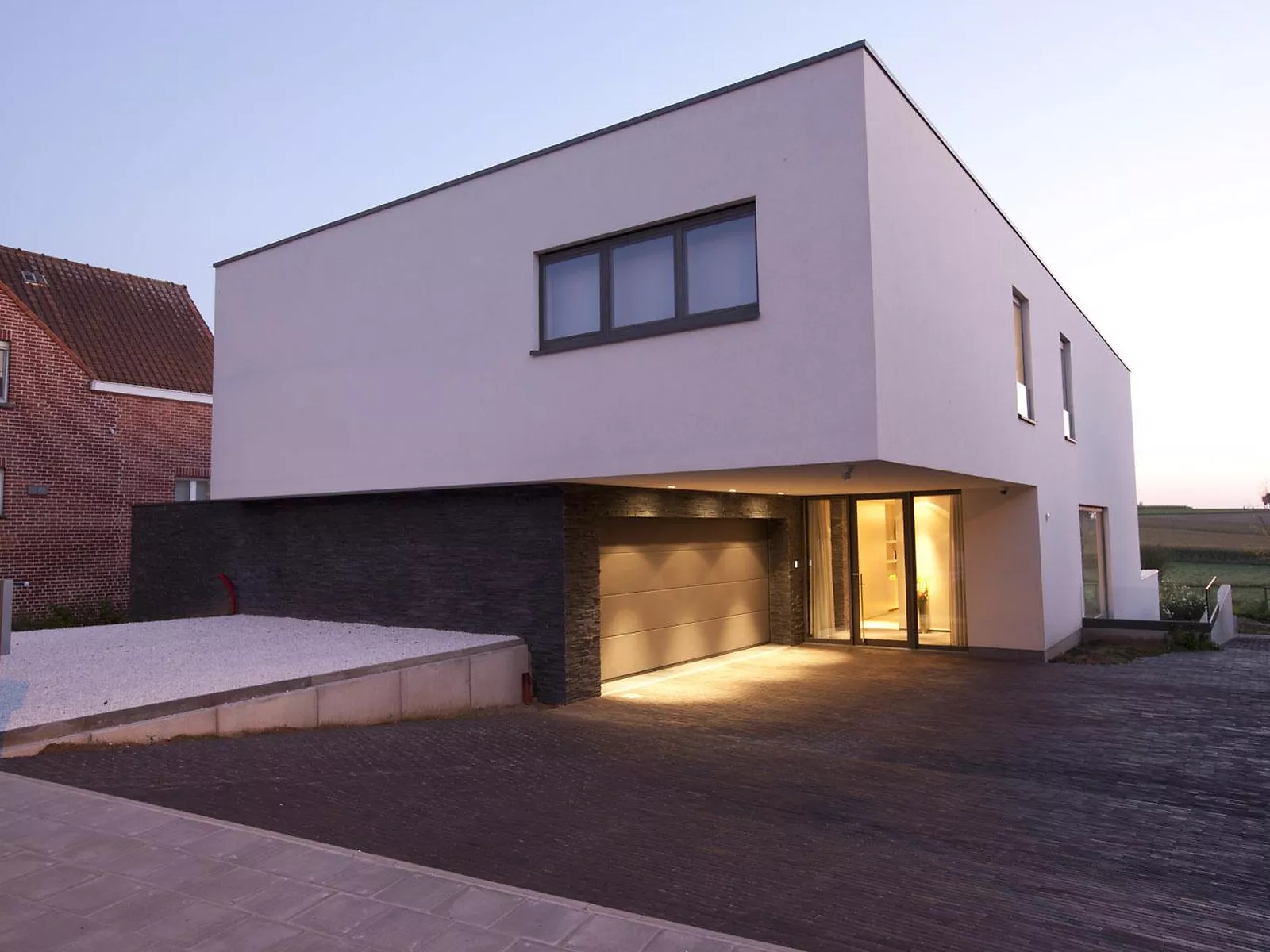 Moderne garagepoort Hörmann in Anzegem