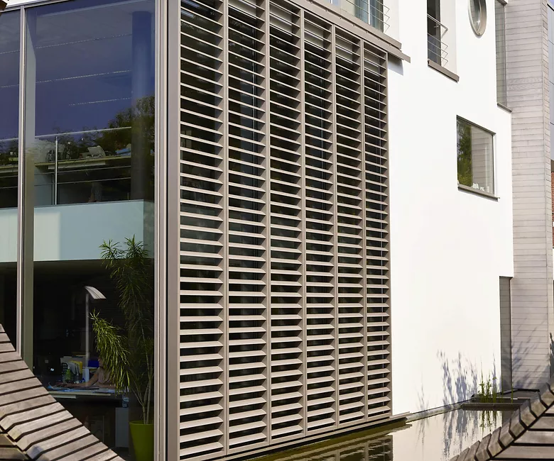 Open wanneer het kan, gesloten als het moet