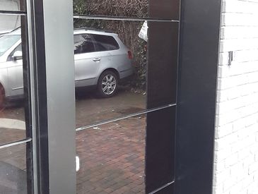 Hörmann Vitraplan met bijpassende zijdeur