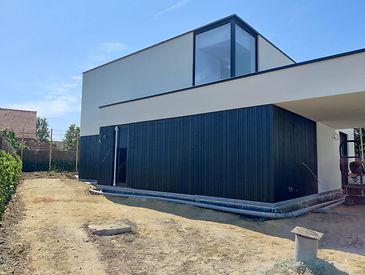 Houten poorten, strak, modern, hedendaags