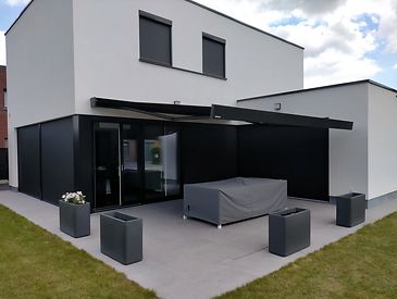 Knikarmschermen aan moderne woningen
