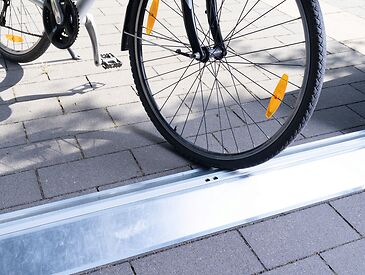 Oprijplaat buiten - oprijplaat binnen - regenbuis - slangenset