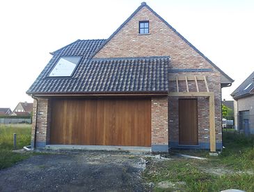Houten kantelpoorten