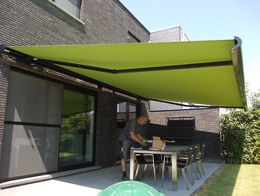 Knikarmschermen gekoppeld