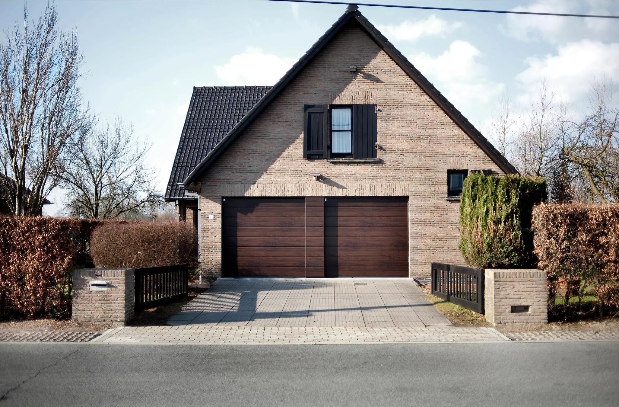 Een passende sectionale poort