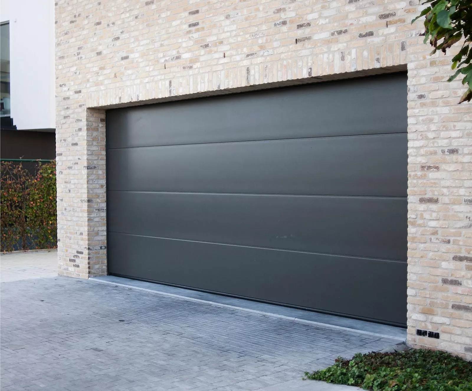 Een passende sectionale poort