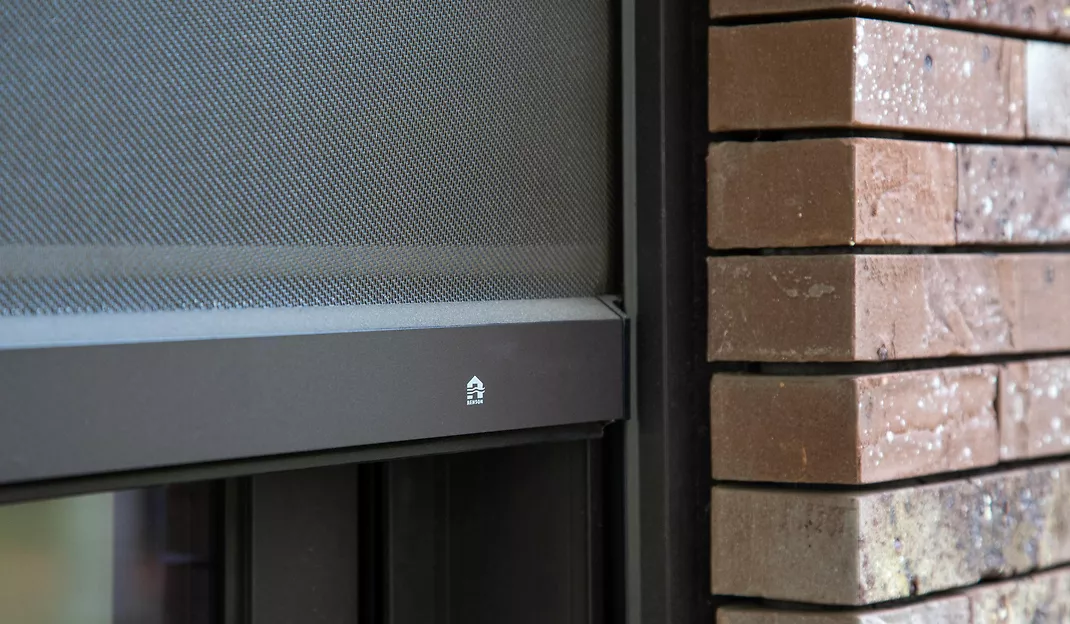 Premium ambassador van Renson fixscreens